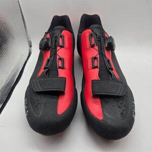 fi'zi:k R5 cycling shoes EU 43 US 9 mens red and black carbon reinforced boa